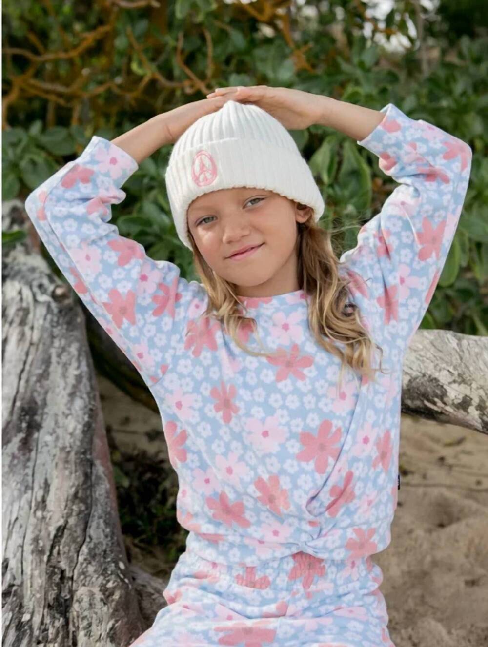 NEW FEATHER 4 ARROW zephyr hacci pullover in crystal blue